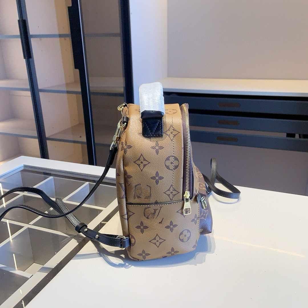 Designer handbag pre-order / 1:1 quality / turnaround time 2-4 weeks / size 16*21cm